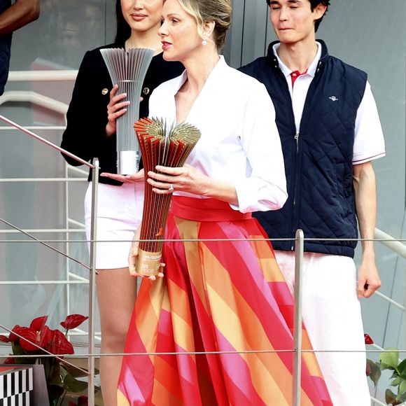 La princesse Charlene de Monaco - Monaco E-Prix 2025, Round 7, le 4 mai 2025. Le pilote Sébastien Buemi a remporté la course devant Oliver Rowland suivi par Nick Cassidy C'est la 8eme édition du Monaco E-prix. A l’occasion de la 11eme saison du Championnat du Monde ABB FIA Formula E, les monoplaces de 3eme génération ont parcouru les rues de la Principauté. © Claudia Albuquerquet/Bestimage