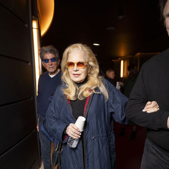Exclusif - Sylvie Vartan et son mari Tony Scotti - Hélène (Hélène Rolles) en concert exceptionnel au Théâtre Marigny à Paris pour 2 soirs. Paris le 7 mars 2025. © Pierre Perusseau / Tiziano da Silva / Bestimage