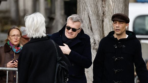 Laurent Ruquier avec Christine Bravo au Père-Lachaise pour Isabelle Mergault, il l'a remise à sa place : son comportement l'a indisposé