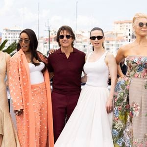 Pom Klementieff, Angela Bassett, Tom Cruise, Hayley Atwell, Hannah Waddingham  - Photocall de "Mission: Impossible - The Final Reckoning" lors du 78ème Festival International du Film de Cannes, le 14 mai 2025.
© Moreau/Jacovidès/Bestimage