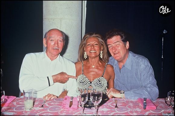 Eddy Barclay, Jacqueline Veissière et Eddy Mitchell. 
BALDINI / BESTIMAGE