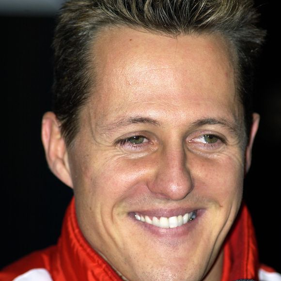 Le geste de Michael Schumacher qui redonne espoir

Archives - Michael Schumacher lors d'une conference de presse a Paris. GTRES / BESTIMAGE