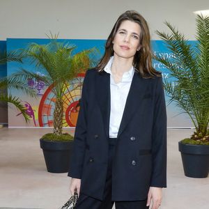 Un événement très important pour Charlotte Casiraghi qui est très investie dans le monde littéraire.

Charlotte Casiraghi - Ouverture du Festival du Livre de Paris 2025 au Grand Palais à Paris le 10 avril 2025. Le Maroc est l'invité d'honneur du Festival du Livre de Paris 2025, qui fête son retour au Grand Palais.  © Marc Ausset-Lacroix/Bestimage