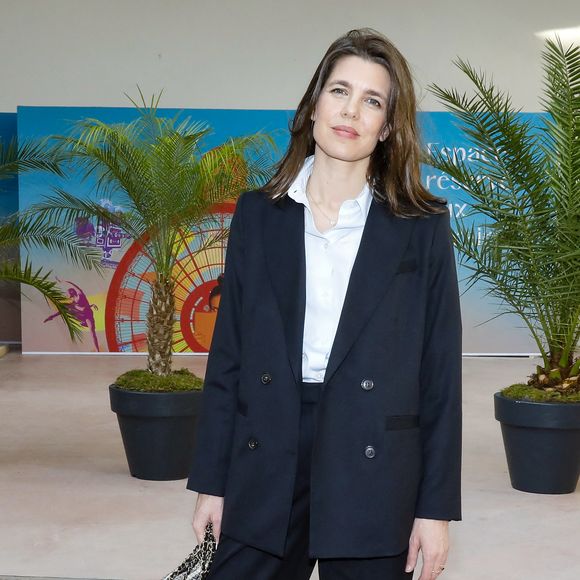 Un événement très important pour Charlotte Casiraghi qui est très investie dans le monde littéraire.

Charlotte Casiraghi - Ouverture du Festival du Livre de Paris 2025 au Grand Palais à Paris le 10 avril 2025. Le Maroc est l'invité d'honneur du Festival du Livre de Paris 2025, qui fête son retour au Grand Palais.  © Marc Ausset-Lacroix/Bestimage