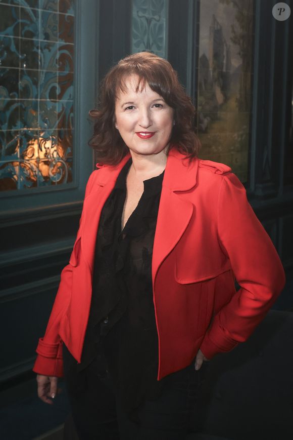 Exclusif - Anne Roumanoff - Backstage - Enregistrement de l'émission "OlympiaScope", présentée par B.Montiel et diffusée le 21 décembre 2023 sur Olympia TV, une chaîne du groupe Canal+ et en replay sur myCANAL. Le 5 décembre 2023 
© Jack Tribeca / Bestimage