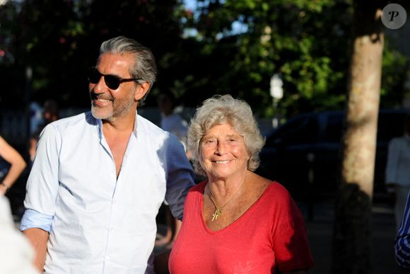 Exclusif - Ary Abittan, Jacqueline Franjou - Personnalités à l'exposition photographique de Paris Match "Eddie Barclay — Saint-Tropez, le sens de la fête !" place Blanqui à Saint-Tropez le 11 juillet 2025.

© Eternity / Bestimage