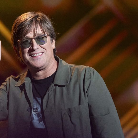 Dans l'émission de Didier Barbelivien sur Europe 1, Thomas Dutronc, a évoqué sa première fois, très jeune, avec l'alcool. 

Exclusif - Thomas Dutronc - Enregistrement de l'émission "La fête de la chanson française" à Paris, présentée par L. Thilleman et A. Manoukian. © Pierre Perusseau / Bestimage