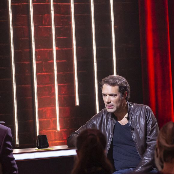 Laurent Ruquier et Nicolas Bedos  - Enregistrement de l'émission "On est presque en direct" (OEED) présentée par L. Ruquier et diffusée sur France 2 le 7 novembre 2020. © Jack Tribeca / Bestimage