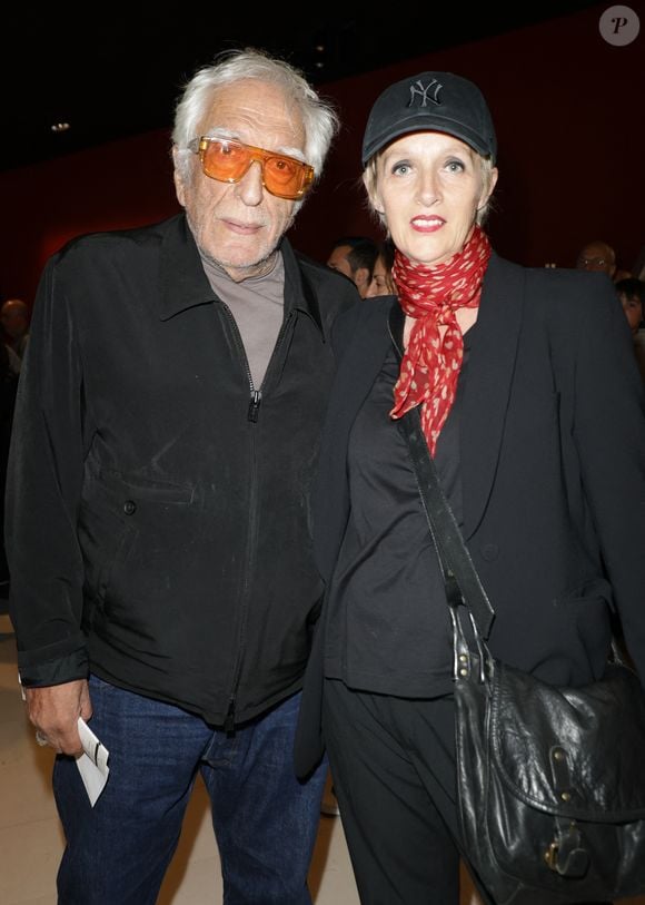 C'est donc un plaisir de les retrouver côte à côte et radieux pour ce moment musical

Exclusif - Gérard Darmon avec sa femme Christine - People au concert de Chico & The Gypsies qui célèbrent 45 ans de carrière au Palais des Congrès avec un concert symphonique inédit le 24 mai 2025. 
© Guirec Coadic / Bestimage