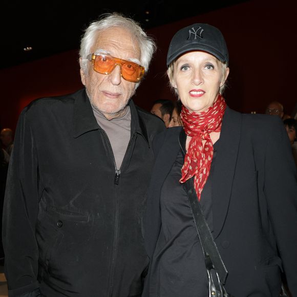 C'est donc un plaisir de les retrouver côte à côte et radieux pour ce moment musical

Exclusif - Gérard Darmon avec sa femme Christine - People au concert de Chico & The Gypsies qui célèbrent 45 ans de carrière au Palais des Congrès avec un concert symphonique inédit le 24 mai 2025. 
© Guirec Coadic / Bestimage