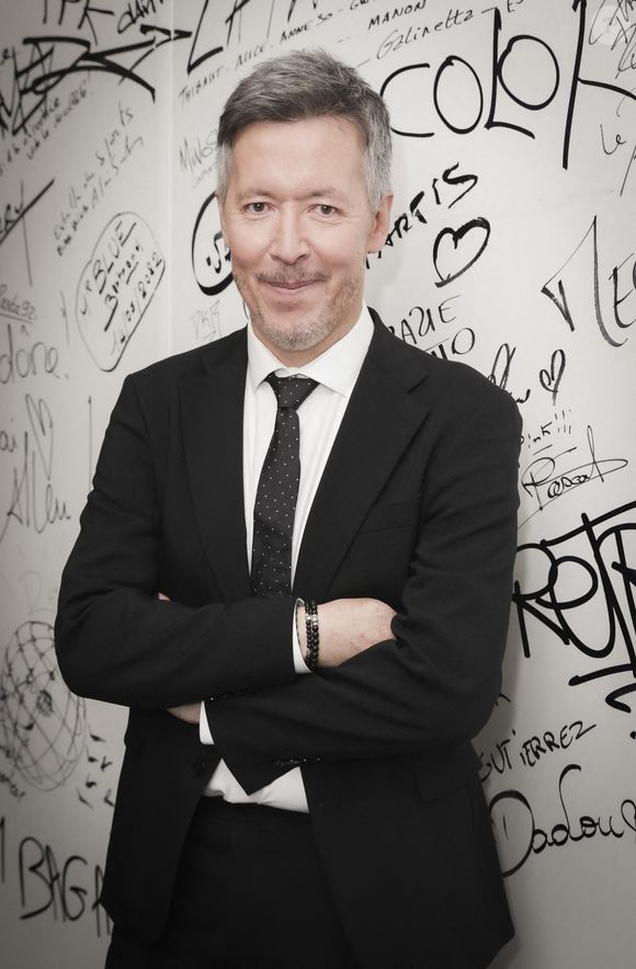 Exclusif - Jean-Luc Lemoine - Backstage - Enregistrement de l'émission "Le Grand Show de l'Humour : quels sont vos humoristes préférés en 2023 ?", diffusée le 11 février sur France 3. © Jack Tribeca / Bestimage