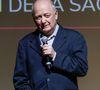 "On n’est payé que si la chanson est diffusée et écoutée. Et notre rémunération sur les disques est assez faible", explique-t-il sans détour.

Exclusif - Claude Lemesle - Soirée en hommage à Jean-Loup Dabadie à la SACEM à Neuilly-sur-Seine, le 07 avril 2025. 

© Christophe Clovis / Bestimage
