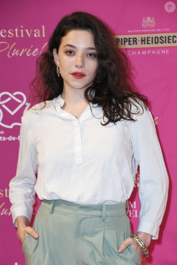 Zoé Adjani (nièce I.Adjani) - Photocall pour la remise des prix de la 6ème édition du Festival "Pluriel.les" à Compiègne, France, le 11 mars 2023. © Giancarlo Gorassini/Bestimage