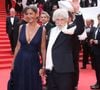 À l’époque, le papa de Christophe et Olivier n’a aucune intention de se lancer dans la viticulture.

Ceyla Lacerda et son mari Pierre Richard - Montée des marches du film « La venue de l’avenir » lors du 78ème Festival International du Film de Cannes, au Palais des Festivals à Cannes. Le 22 mai 2025
© Jacovides-Moreau / Bestimage