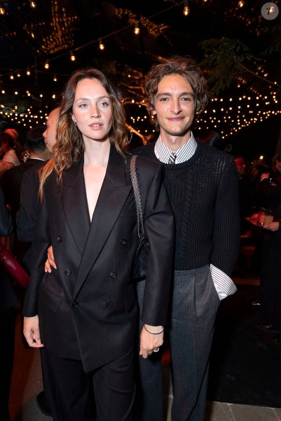 Vassili Schneider et sa compagne - Soirée "Kering Women in Motion Awards" à la Place de la Castre lors du 79ème Festival International du Film de Cannes. Le 17 mai 2026.

© Olivier Borde / Bestimage
