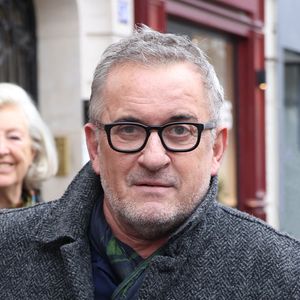 Exclusif - Christophe Dechavanne à la sortie des studios RTL à Neuilly-sur-Seine, France, le 30 janvier 2024.