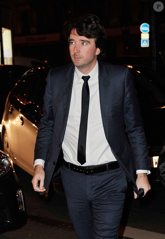 Antoine Arnault - Exclusif - Prix Special - Amanda Sthers recoit la medaille des Arts et des Lettres au restaurant BBB entouree de ses plus proches amis et de sa famille a Paris le 31 Janvier 2013.