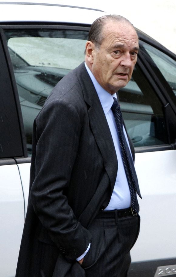 France L'ancien président Jacques Chirac et son épouse Bernadette dévoilent l'exposition Christian Dior au musée Jacques Chirac, dans son village natal de Sarran, en France, le 20 mars 2010. Photo by Patrick Bernard/ABACAPRESS.COM