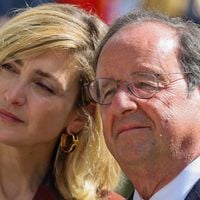Elle ne pensait peut-être pas que ça ressortirait mais voici Julie Gayet dans des images qui ont de quoi surprendre