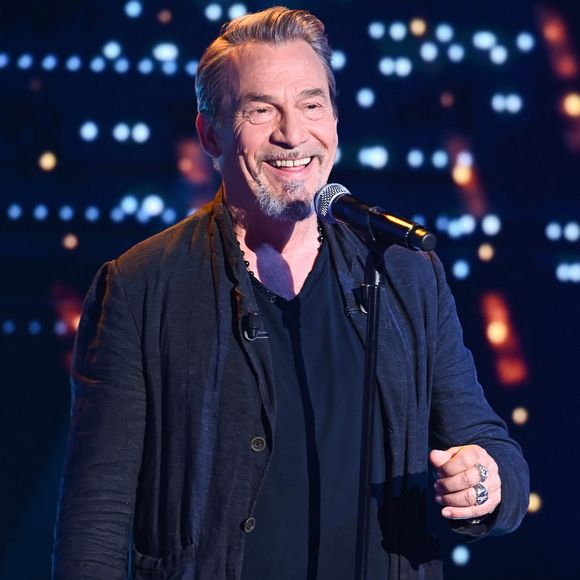 Exclusif - Florent Pagny lors de l'enregistrement de l'émission "Vivement dimanche", à Paris, le 20 mai 2026. 

© Guillaume Gaffiot/Bestimage