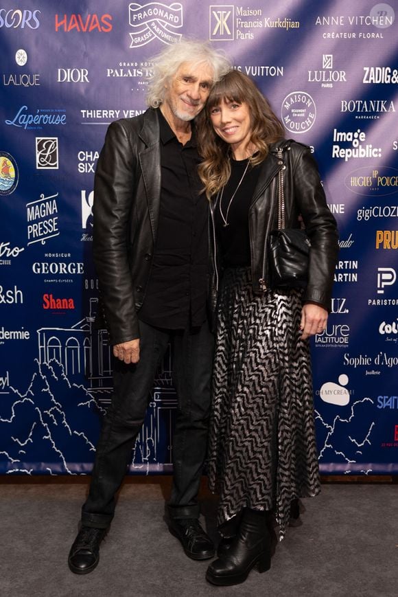 Louis Bertignac et sa femme Laetitia Brichet au dîner de gala caritatif de l'ONG Elisecare dédié aux enfants de la guerre au Pavillon Ledoyen à Paris le 24 Novembre 2025.

© Julien Sarkissian / Bestimage