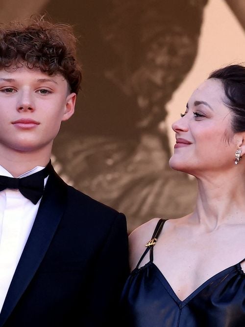 La méthode de Marion Cotillard pour que ses enfants Marcel et Louise aient de bonnes notes à l'école : "Et ça marche"