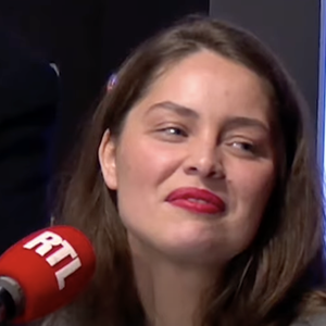 En prenant la voix de Jean-Marie Bigard, l'humoriste de 39 ans lui a fait une belle déclaration d'amour : "Marc-Antoine Le Bret est marié avec l'invitée, pas Daniel [Russo, ndlr] 

Marie-Ange Casta réagit à la déclaration d'amour de son mari Marc-Antoine Le Bret.