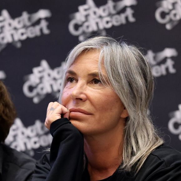 Et Philippe Paradis dont elle a avoué être séparée en septembre 2015

Zazie - Conférence de presse de la nouvelle édition du Foot-Concert organisé par le Réseau A.Ma.N.D./Huntington Avenir à la LDLC Arena à Lyon le 11 Novembre 2024. Cet événement solidaire unique en France rassemble le sport et la musique pour lutter contre les maladies neurodégénératives. © Dominique Jacovides/Bestimage