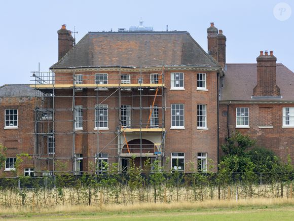 Exclusif - Le prince William et sa famille déménageraient dans un manoir forestier à Windsor