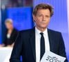 La place de Laurent Delahousse sur France 2 serait-elle "en danger" ? C’est en tout cas ce que rapporte le "Parisien".
Laurent Delahousse sur le plateau de l'émission spéciale sur les élections présidentielles de la télévision publique française France 2, à Paris, France. Photo par Ammar Abd Rabbo/ABACAPRESS.COM