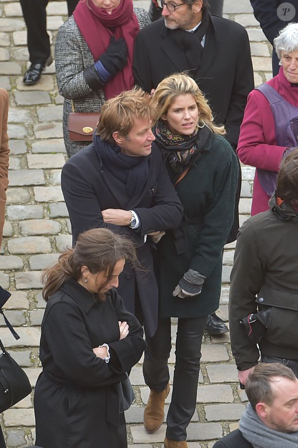 Laurent Delahousse et sa compagne Alice Taglioni lors de la cérémonie d'hommage national à Jean d'Ormesson à l'hôtel des Invalides à Paris le 8 décembre 2017. © Giancarlo Gorassini / Bestimage