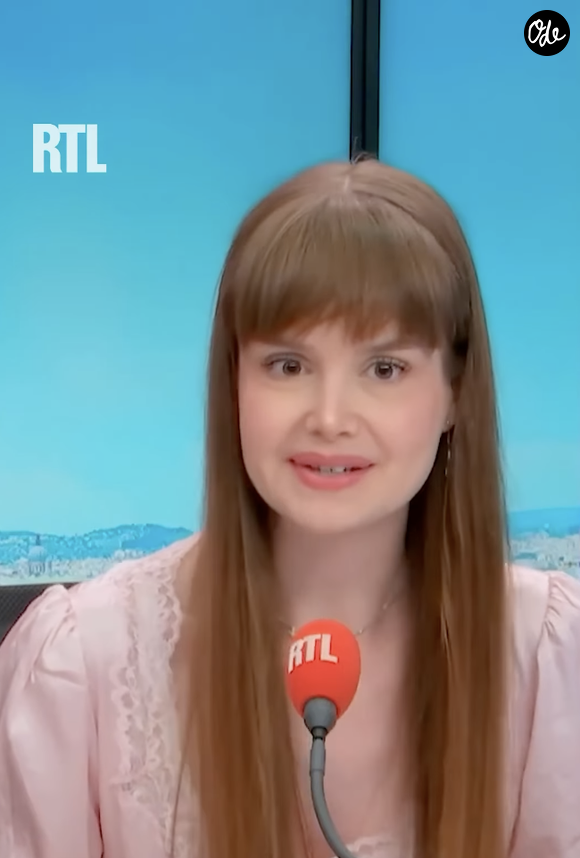 "La balance mesure tout ce qui compose notre corps. La graisse, bien sûr, mais aussi l'eau, les muscles, les organes, les aliments corporels qu'on l'on est en train de digérer", a-t-elle indiqué.

Violette Babocsay, diététicienne, sur RTL le 22 août 2026