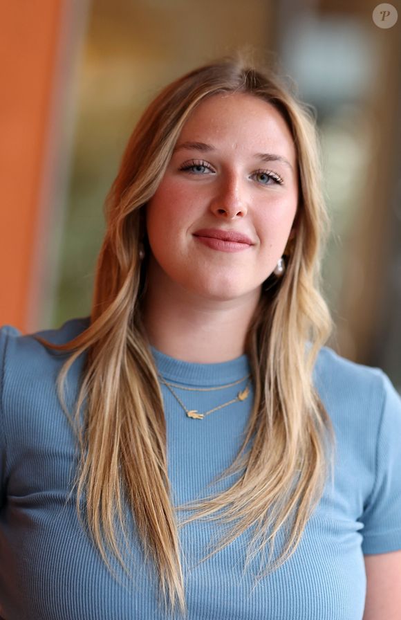 Helena Bailly (Star Academy) au village pour la session nocturne lors des Internationaux de France de Tennis de Roland Garros 2025, le 1er Juin 2025 à Paris. © Dominique Jacovides / Bestimage