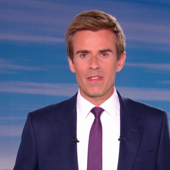 Jean-Baptiste Marteau a eu une pensée pour Léa Salamé durant le JT de 20 heures. Capture d'écran France 2
