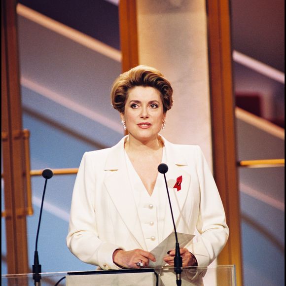 Catherine Deneuve lors de la cérémonie des César en 1994
©AGENCE / BESTIMAGE