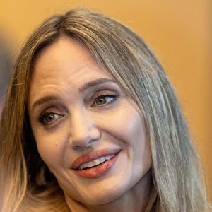 5 février 2025 : Angelina Jolie au 46e Santa Barbara International Film Festival dont le Matlin Modern Master Award lui rendait hommage au Théâtre Arlington. © Daniel A. Anderson/ZUMA Press Wire