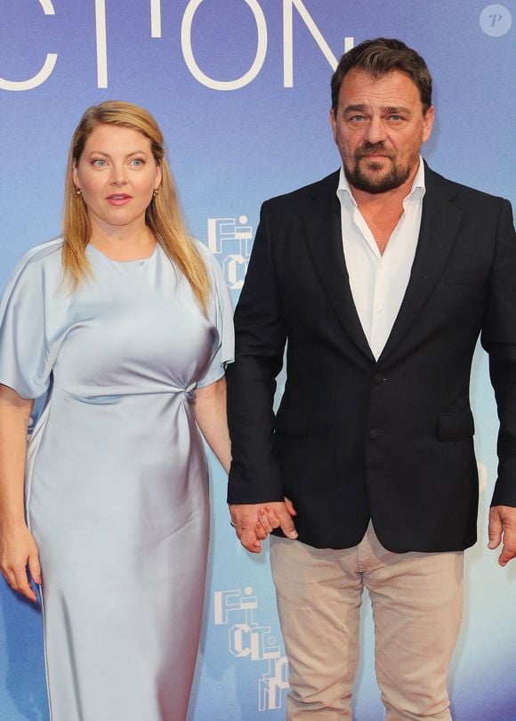 Le président du jury Thierry Godard et sa femme Sophie Guillemin - Photocall de la cérémonie de clôture de la 26ème Edition du Festival de la Fiction de La Rochelle. Le 14 septembre 2024
© Patrick Bernard / Bestimage