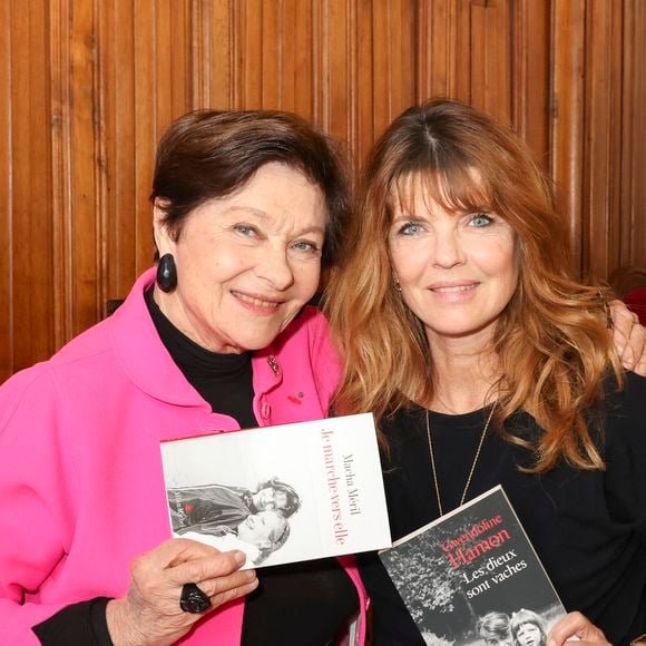 Macha Meril et Gwendoline Hamon - 30ème Journées Nationales du Livre et du Vin à Saumur le 11 avril 2026. 

Photo de Jack Tribeca / Bestimage | 00750928