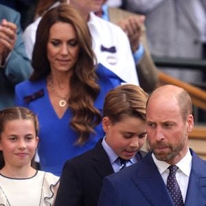 Le Prince et la Princesse de Galles avec le Prince George et la Princesse Charlotte dans la Royal Box le quatorzième jour des Championnats de Wimbledon 2025 au All England Lawn Tennis and Croquet Club, Londres, Royaume-Uni, le 13 juillet 2025. Photo by Adam Davy/PA Wire/ABACAPRESS.COM