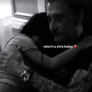 De son côté, Joy a aussi souhaité ajouter quelques mots d'amour pour son papa : "Bonne fête des pères et bon anniversaire à mon meilleur ami"

Story Instagram Jade 15 juin 2025 Instagram