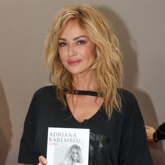 Après 50 ans, elle assure que ce que l'on se souhaite sans hésitation c'est la santé. 


Adriana Karembeu , à la Halle Georges Brassens de Brive-la-Gaillarde pour la Foire du Livre de Brive , le 9 novembre 2024. © Jean-Marc Lhomer / Bestimage