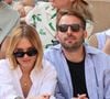 ... Ana ne retombe dans les bras musclés d'Oscar, qu'elle ré-épousera, et à qui elle fera deux enfants : Jazz et Billie.
Ana Girardot, Oscar Louveau dans les tribunes lors des Internationaux de France Roland Garros 2023 le 09 juin 2023 à Paris, France. Photo by Nasser Berzane/ABACAPRESS.COM