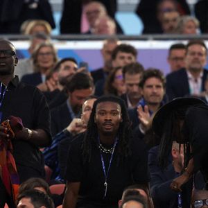 Lilian Thuram, Khephren Thuram, Kareen Guiock Thuram lors de la finale de l'UEFA Champions League 2025 entre le Paris Saint-Germain (PSG) et le FC Internazionale Milano (Inter Milan) à l'Allianz Arena de Munich, Allemagne, le 31 mai 2025. Photo by Marco Iacobucci/IPA/ABACAPRESS.COM