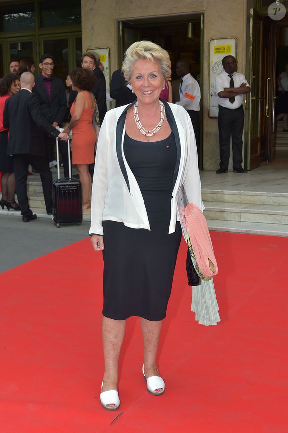 Françoise Laborde - 22ème Gala "Musique contre l'oubli" au profit d'Amesty International au thêatre des Champs-Elysées à Paris le 28 juin 2016. © Giancarlo Gorassini / Bestimage