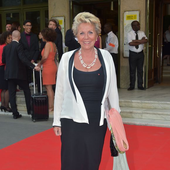 Françoise Laborde - 22ème Gala "Musique contre l'oubli" au profit d'Amesty International au thêatre des Champs-Elysées à Paris le 28 juin 2016. © Giancarlo Gorassini / Bestimage