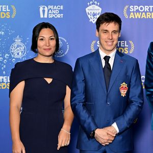 Marie et Louis Ducruet, Marie José Pérec et le prince Albert II de Monaco durant le photocall des Sportel Awards 2025 au Grimaldi Forum à Monaco, le 20 octobre 2025.
Les Sportel Awards sont une compétition internationale visant à récompenser les plus belles images de sport de l'année dans le cadre du Sportel qui est un salon international du sport et des médias qui se déroule en Principauté. © Bruno Bebert/Bestimage