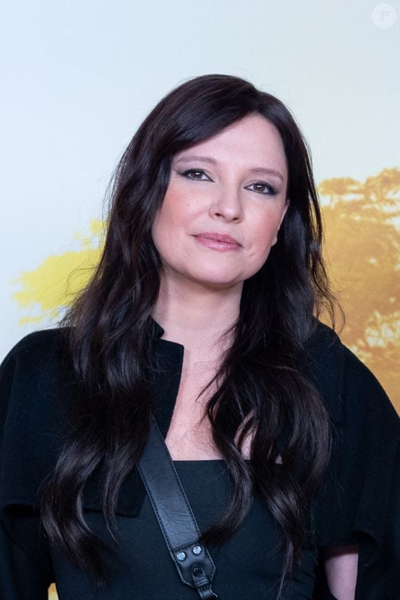 La gagnante de "The Voice All Stars" a révélé son célibat à Gala le 5 mars dernier.

Anne Sila assiste à la première de Mufasa au cinéma Pathe Palace à Paris, France, le 12 décembre 2024. Photo by Alexis Jumeau/ABACAPRESS.COM