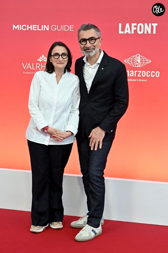 La chef Anne-Sophie Pic et son mari David Sinapian - Cérémonie des remises des Etoiles Michelin 2026 au Grimaldi Forum à Monaco le 16 mars 2026. 1 étoile, 7 nouveaux 2 étoiles et 1 nouveau 3 étoiles pour l'édition 2026 © Bruno Bebert/Bestimage