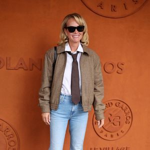 Laeticia Hallyday au village lors des Internationaux de France de Tennis de Roland Garros 2025, à Paris, France, le 6 juin 2025. © Jacovides-Moreau/Bestimage