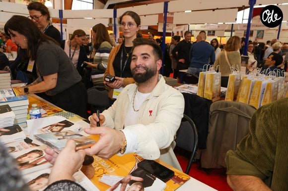 Kendji Girac à la Hall Georges Brassens de Brive-la-Gaillarde pour la 43 ème Foire du Livre de Brive, le 8 novembre 2025. © Jean-Marc Lhomer/Bestimage